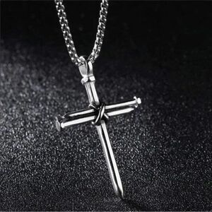 New Men’s Silver Nail Cross Chain Necklace